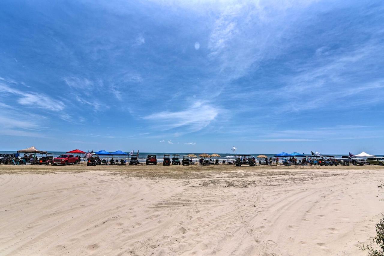 Chic Crystal Beach Escape With Deck - Walk To Beach! Bolivar Peninsula Eksteriør bilde